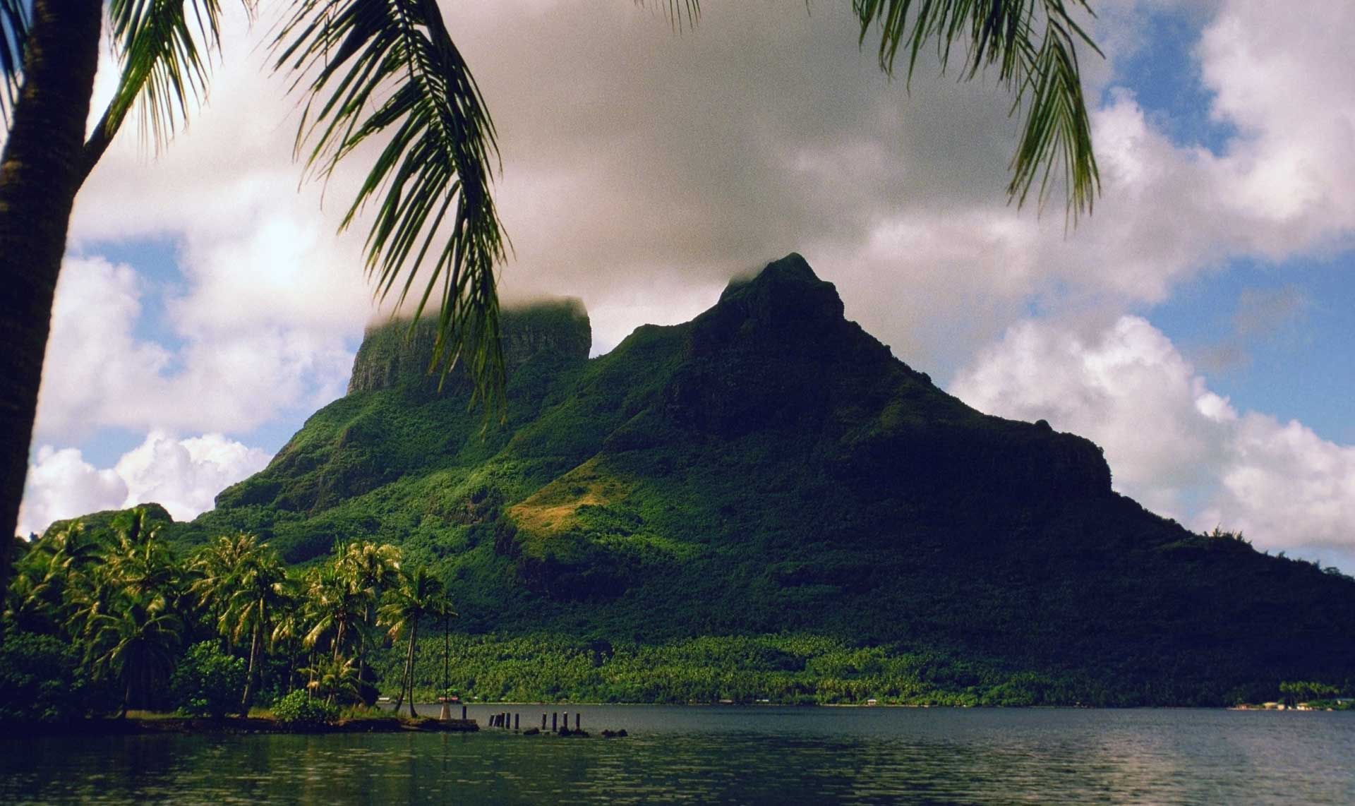 Tahiti and French Polynesia